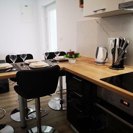 Apartment Skavo Baska Voda Bagian luar foto